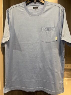 Men’s Greg Norman Light Blue Pocket T-Shirt, Size Medium